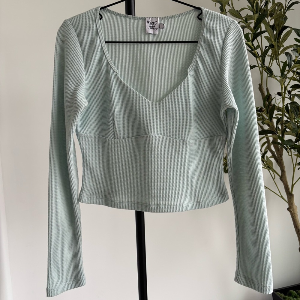 • [Princess Polly] Crop Top •